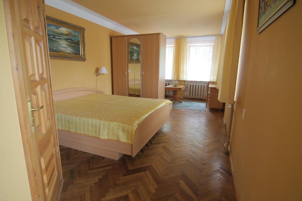 Vila Saulute Aparthotel Паланга Екстериор снимка